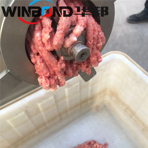 全自動不鏽（xiù）鋼式凍（dòng）肉鮮（xiān）肉絞肉機，雞架（jià）絞肉機，廠（chǎng）家直銷質量保證